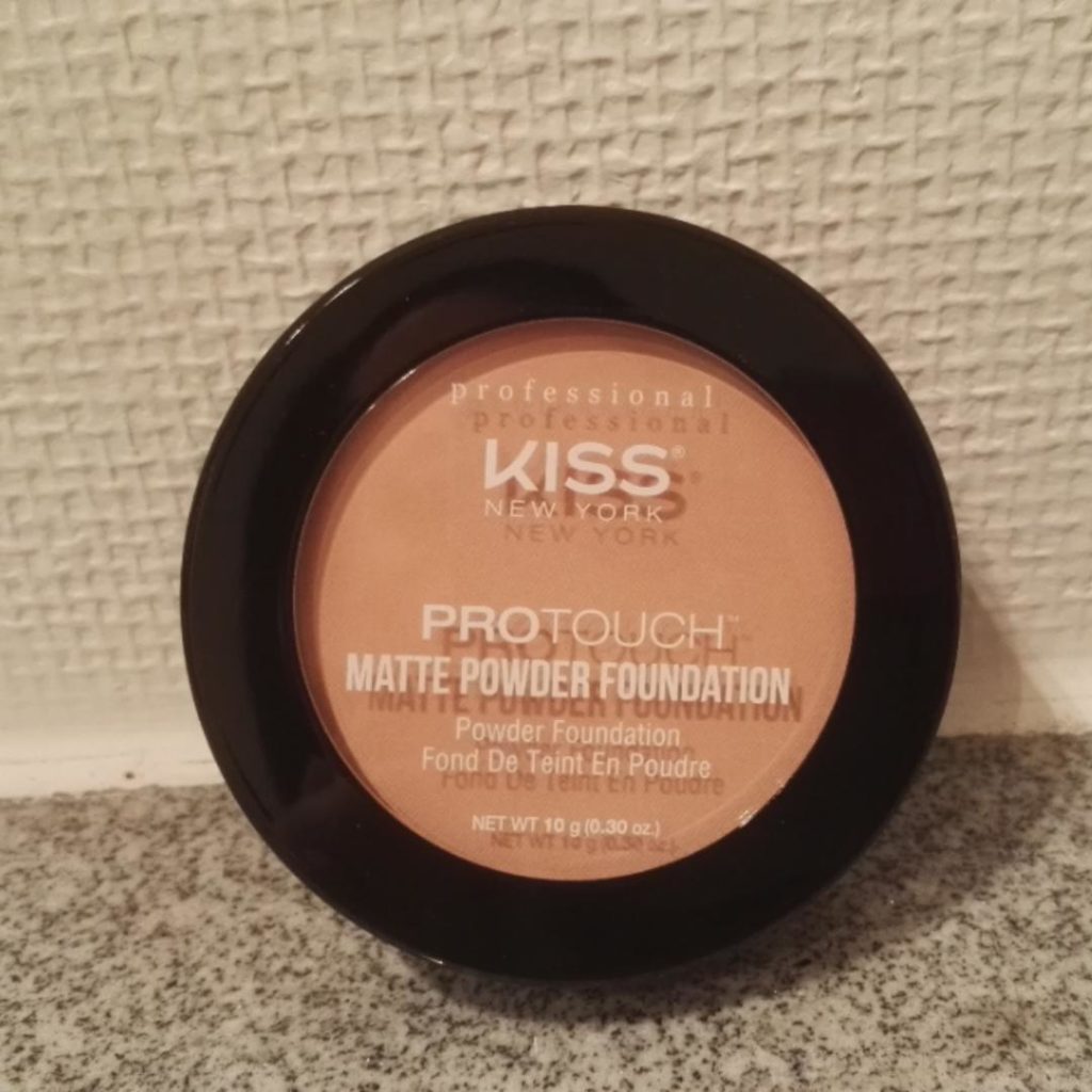 Matte Powder Foundation von KISS Professional