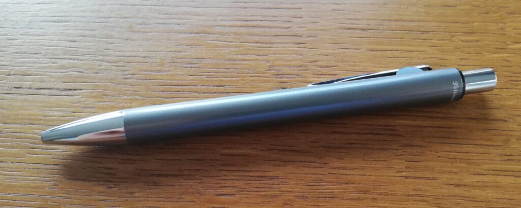 Snap Kugelschreiber von Pelikan