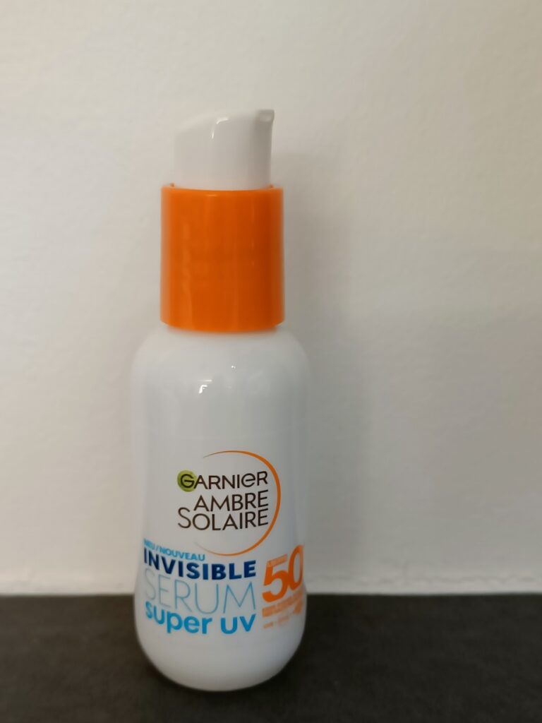 Invisible Serum Super UV von Garnier