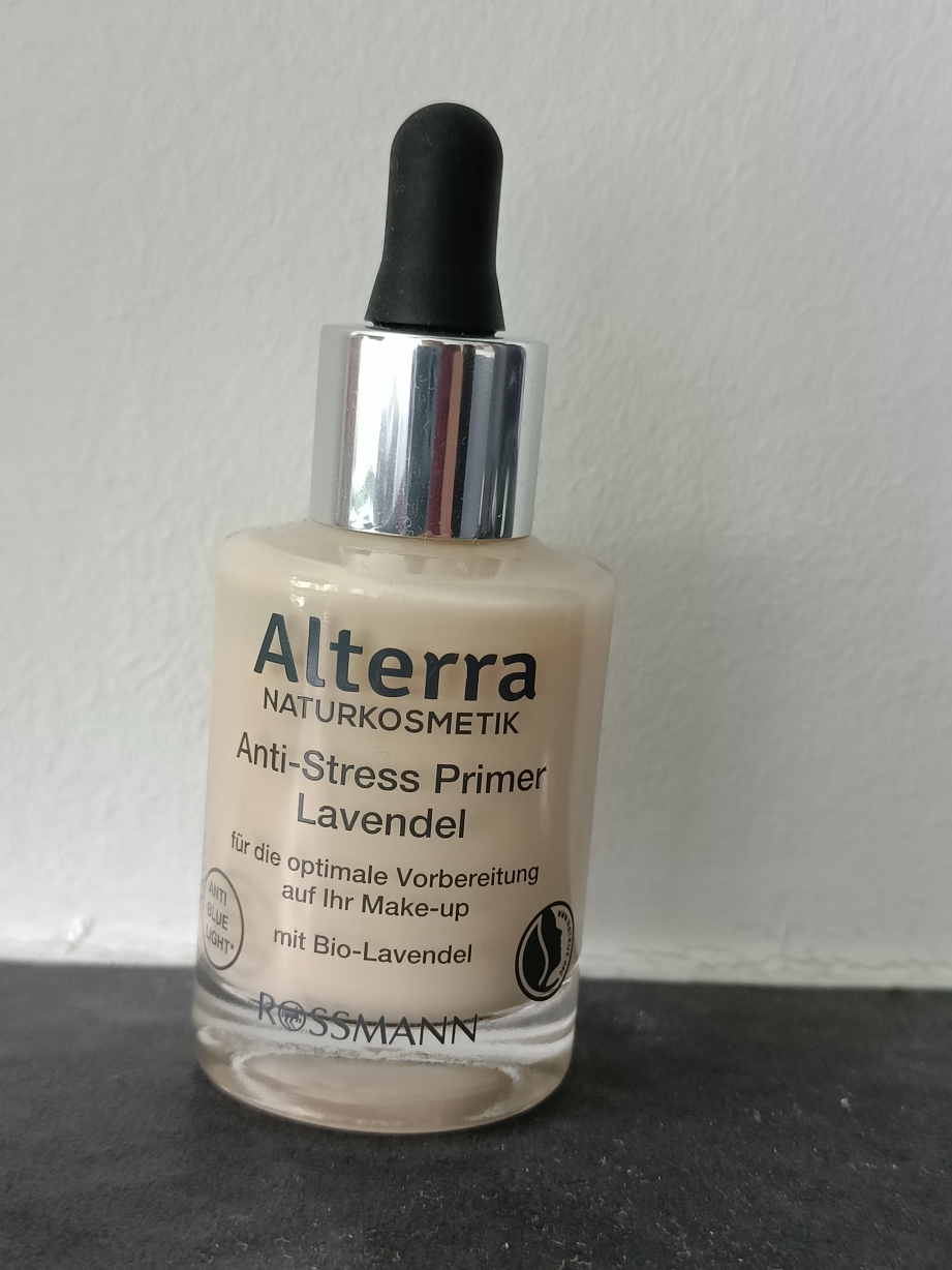 Testbericht zum Anti-Stress Primer Lavendel von Alterra (SFMB April 23)
