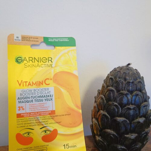 Testbericht zur Vitamin C Augentuchmaske von Garnier (Influenster)