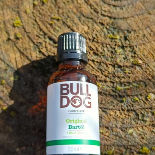 Testbericht zum Bartöl von Bulldog (Influenster)