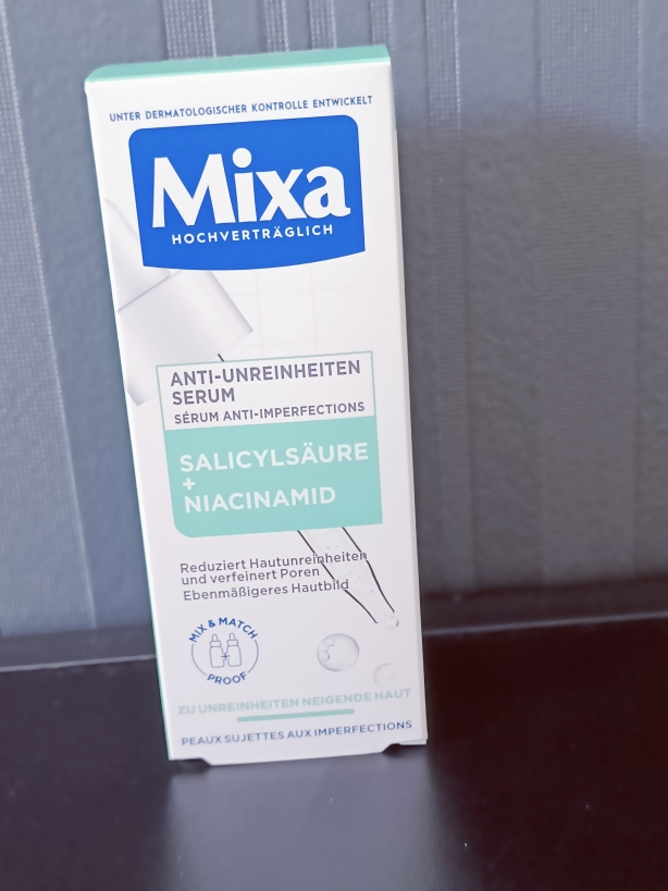Anti-Unreinheiten Serum Umverpackung