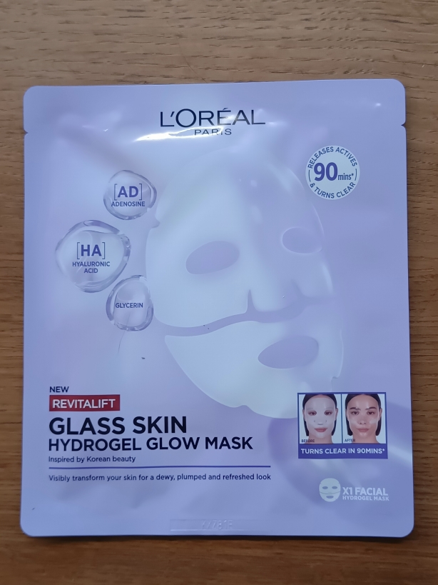 L'Oréal Glass Skin Hydrogel Mask
