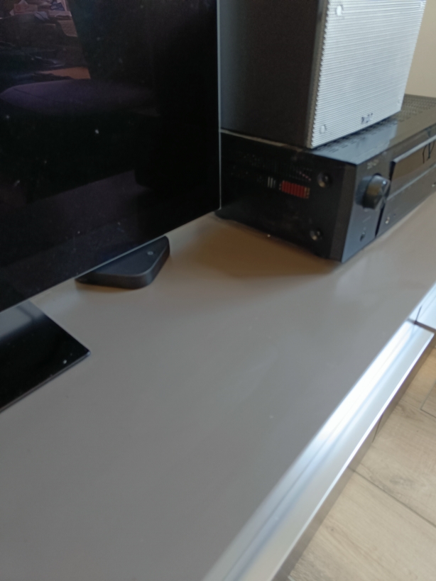 ...Die Regal Oberfläche nachher