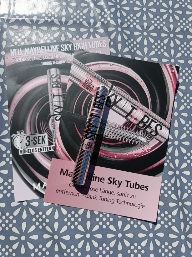 Lash Sensational Sky Tubes Tubing Mascara