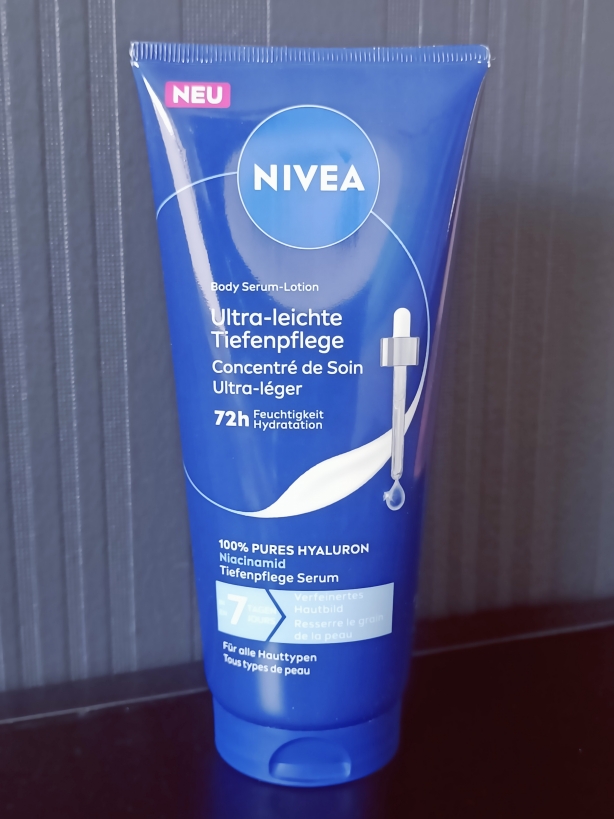Vorderseite der Tube